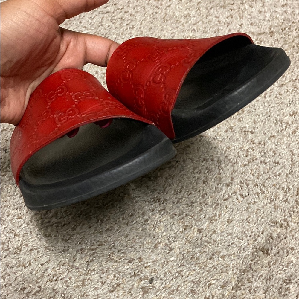 Gucci Red and Black Slides - Picture 4 of 8